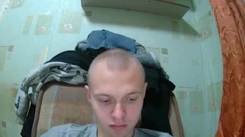 Snapshot of leo_timm chatting on September 14, 1:19 am leo_timm online show from September 14, 1:19 am