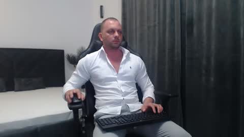 Leo online show from September 17, 6:11 pm