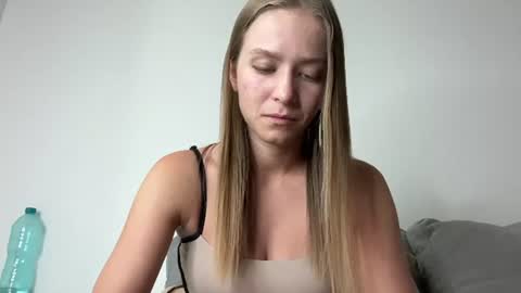 Emma online show from July 2, 1:38 pm