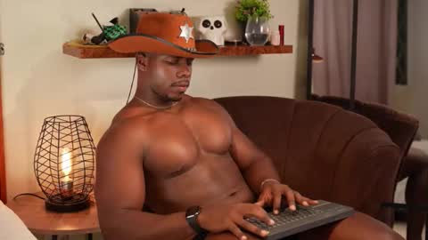 Leandro jones online show from September 20, 5:32 am