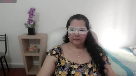 leonela   online show from February 18, 8:58 pm