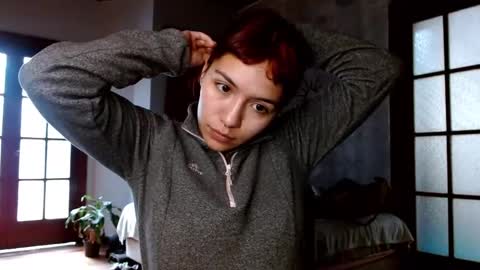 leonela  online show from October 14, 8:23 pm