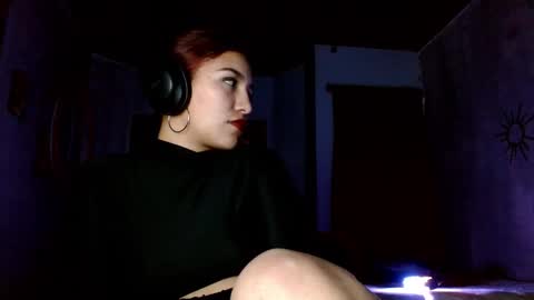 leonela  online show from September 24, 5:14 am