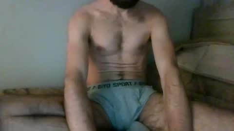 Snapshot of leonlio96 chatting on December 17, 4:32 pm leonlio96 online show from December 17, 4:32 pm