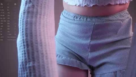 leontinecurly online show from October 30, 8:53 pm