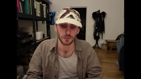 Snapshot of leonvampire chatting on February 17, 8:06 pm Leon online show from February 17, 8:06 pm