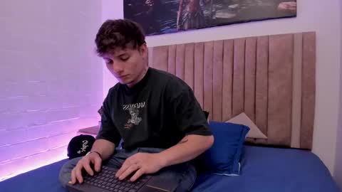 Leo  online show from November 23, 5:16 am