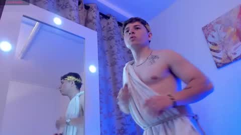 Leo  online show from October 18, 10:03 pm