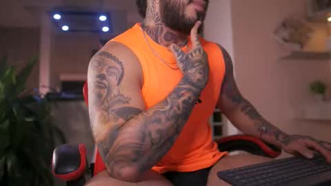 Leo Salvatore online show from October 17, 4:49 am