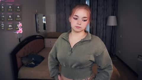 Hello everyone Im Lora Its my first day Were going to have fun together online show from September 26, 5:15 am