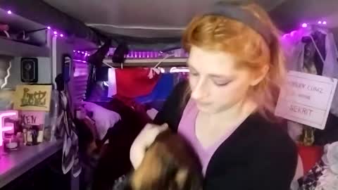 LesleyGumGrass- The Boring Trans girl online show from March 6, 6:48 pm