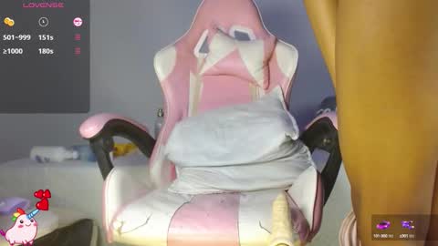 Leslie online show from October 16, 2:06 pm