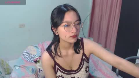 Snapshot of leslie__anderson chatting on September 12, 5:31 am Leslie online show from September 12, 5:31 am