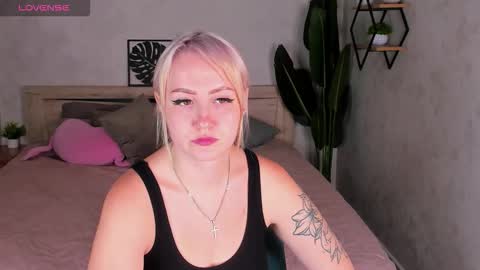 Joyce online show from September 18, 7:45 am