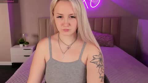 Joyce online show from October 24, 2:45 am