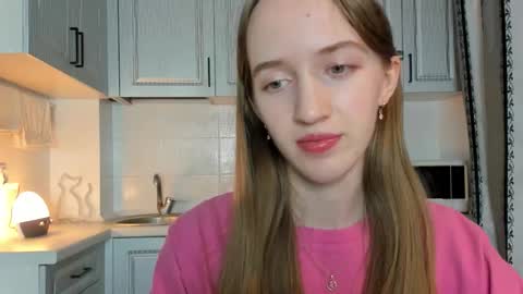  LESLIE   online show from October 29, 8:42 pm