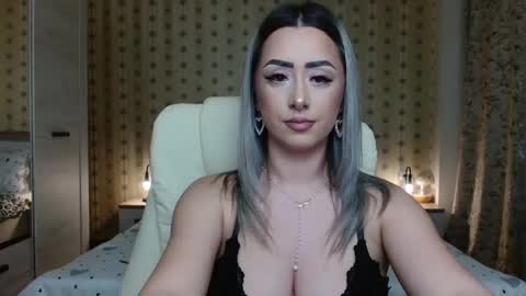 Snapshot of leslie_secret chatting on February 27, 7:37 pm leslie_secret online show from February 27, 7:37 pm