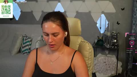 Snapshot of lesliekorfs chatting on September 17, 7:28 pm LeslieKorfs online show from September 17, 7:28 pm