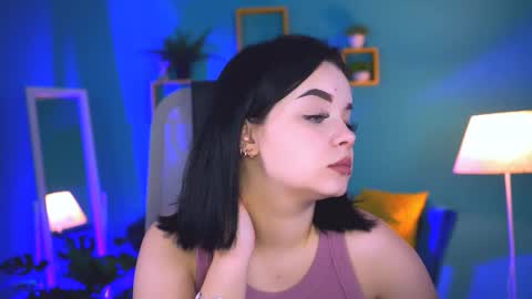 LeslieRowe online show from October 5, 9:11 pm