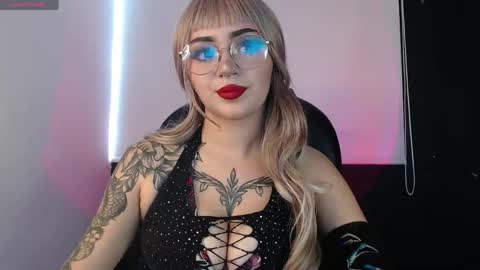 Less  online show from June 5, 6:02 pm