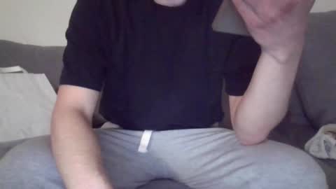 neoglo online show from February 23, 2:29 am