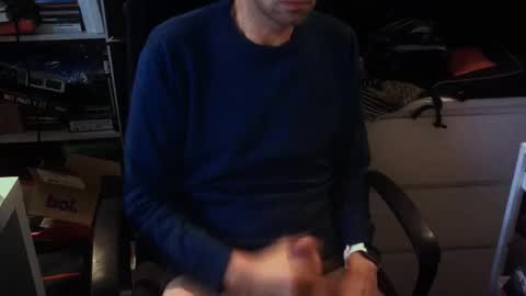 Vampiro Diurno online show from November 3, 4:08 pm