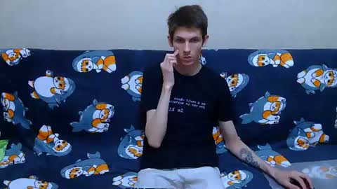 lester_broo online show from June 26, 10:04 pm