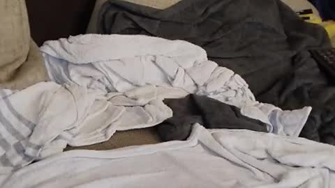 lets_plaayuk online show from April 18, 1:18 am