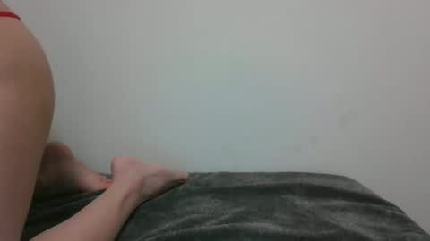 lets_play143 online show from February 25, 5:08 am