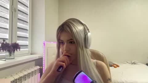 Natalie online show from May 14, 9:29 am