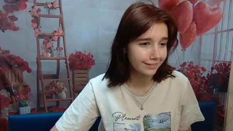 letty_curly online show from April 18, 5:31 am