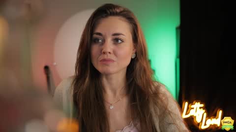 Letty Moa         - IG direct letty moa online show from February 3, 1:02 am