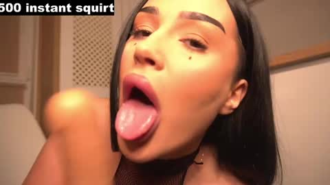 Leticia online show from April 29, 12:54 pm
