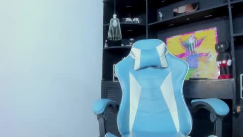 LevySteven online show from February 8, 6:33 am