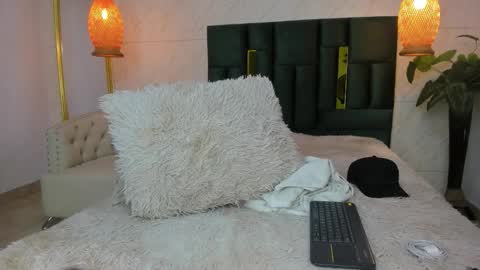 LevySteven online show from November 15, 4:14 am