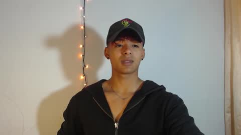 i  am lewis ly EDUARDO MEMDOZA15 online show from March 4, 1:52 pm