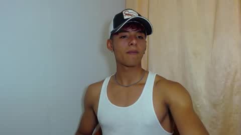 i  am lewis ly EDUARDO MEMDOZA15 online show from February 19, 3:22 pm