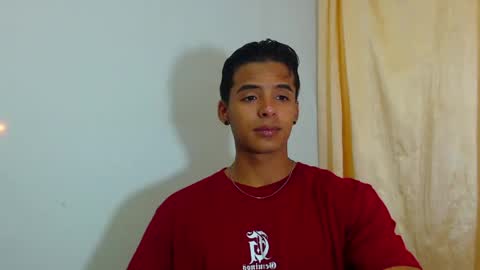 i  am lewis ly EDUARDO MEMDOZA15 online show from May 22, 8:15 pm