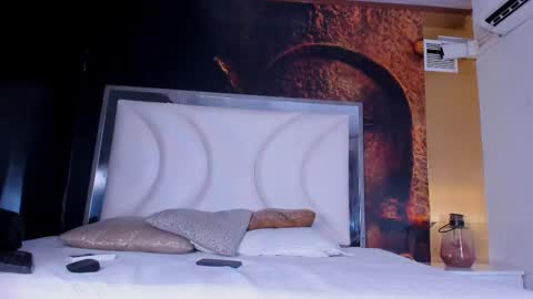 Snapshot of lex__miller chatting on March 4, 5:32 am lex__miller online show from March 4, 5:32 am