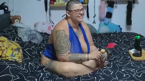 Lexi und Lex online show from September 24, 6:53 am