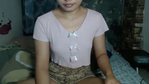 Snapshot of lexi818 chatting on February 18, 1:54 am lexianna online show from February 18, 1:54 am
