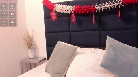 Gabrielle online show from February 12, 11:14 am