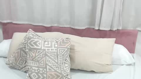 Gabrielle online show from February 28, 1:58 pm