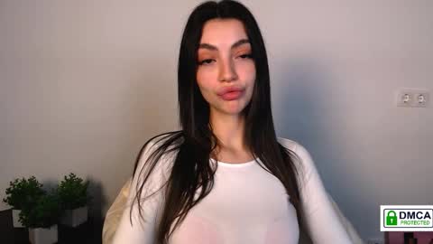 Alexia online show from October 14, 2:31 pm