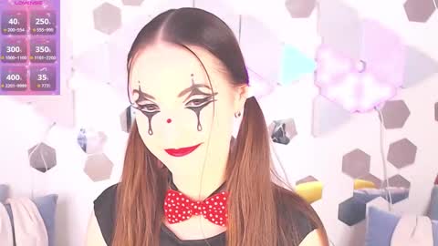 Alexia online show from October 25, 4:18 pm