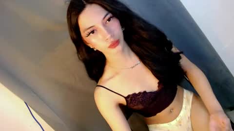 Im Lexie  dont forget to follow me please online show from August 10, 3:55 am