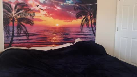 Alexia L. online show from September 13, 4:09 pm