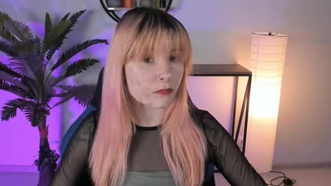Lexi Wenford NO NUDE GODDESS online show from February 24, 9:00 am