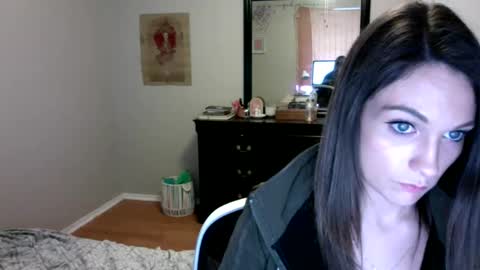 lexwyoex online show from December 16, 9:21 pm