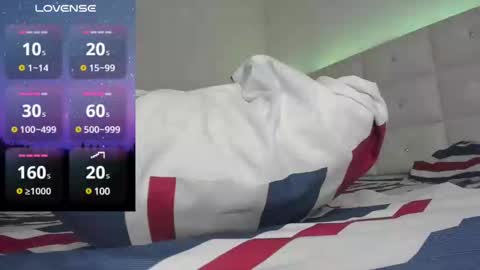 Snapshot of lexxi_ross chatting on January 7, 10:19 pm LEXXI online show from January 7, 10:19 pm